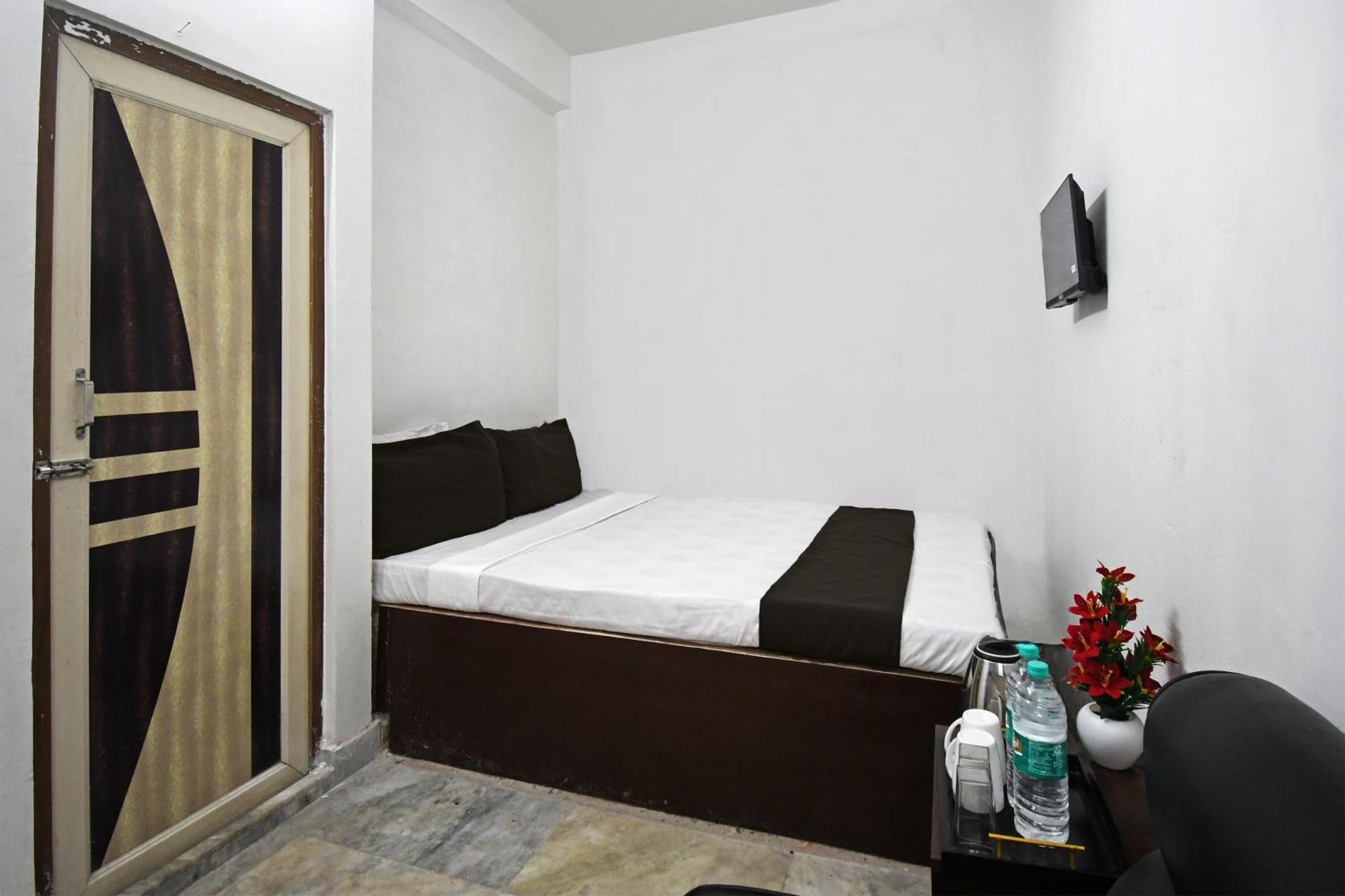 Oyo Hotel Chinar Park Calcutta  Esterno foto