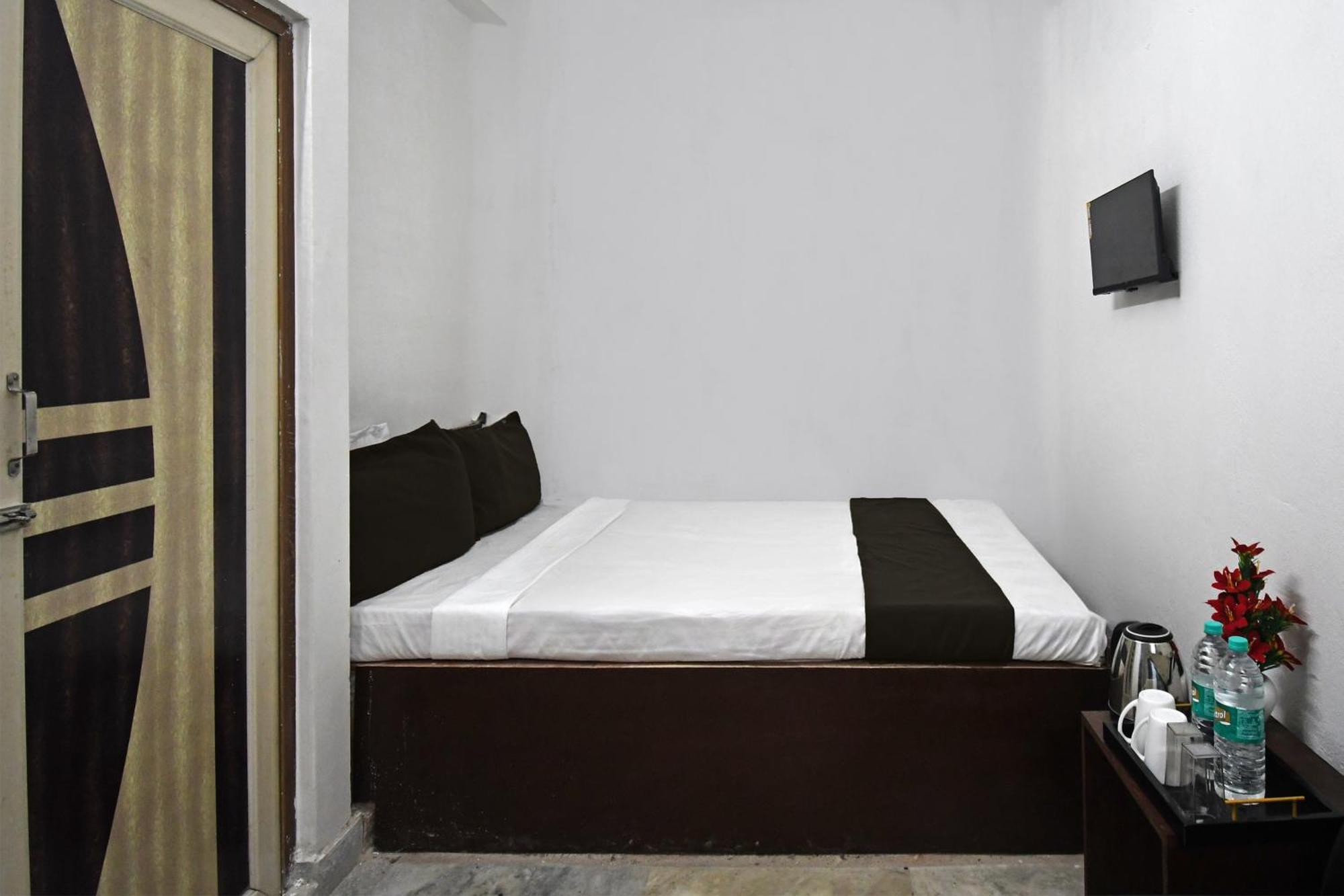 Oyo Hotel Chinar Park Calcutta  Esterno foto