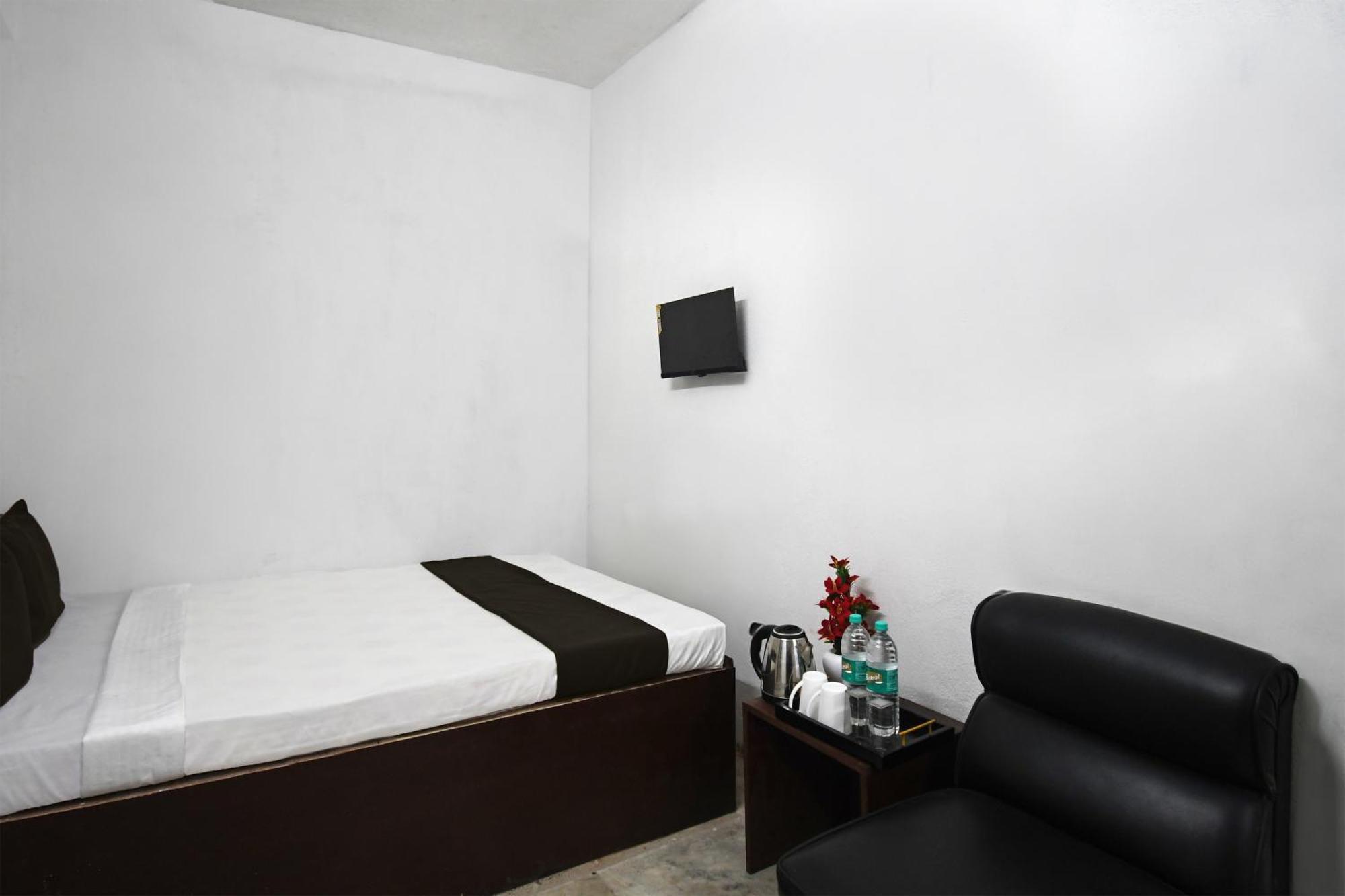 Oyo Hotel Chinar Park Calcutta  Esterno foto