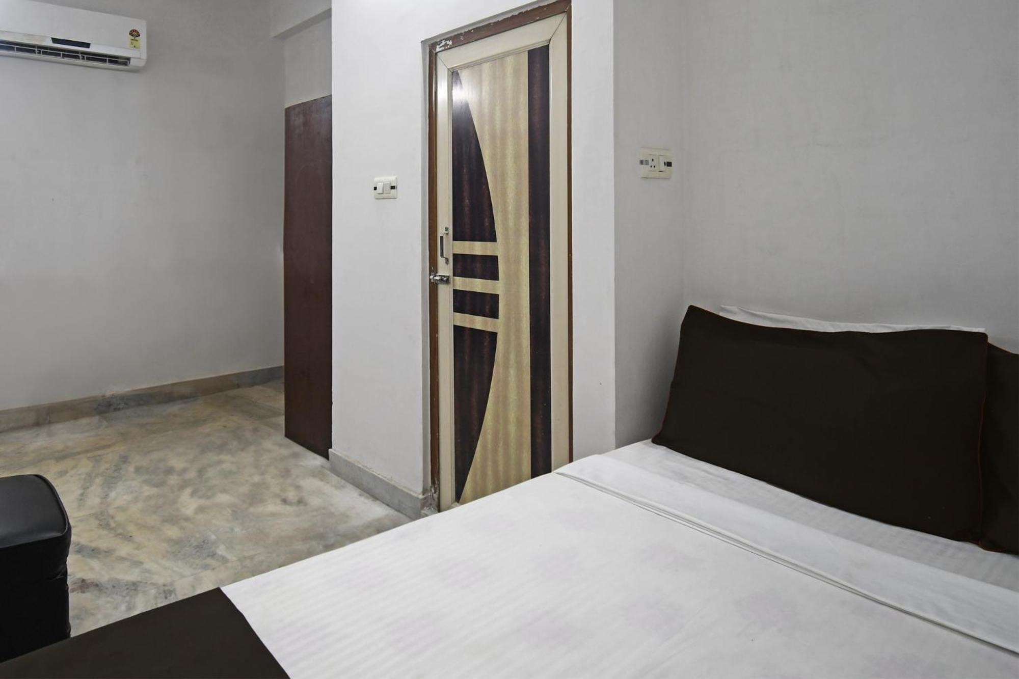 Oyo Hotel Chinar Park Calcutta  Esterno foto